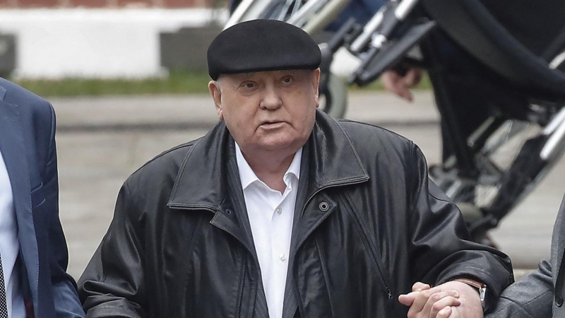 El expresidente soviético Mijáil Gorbachov, en una de sus últimas apariciones públicas, el 9 de mayo de 2019, a su llegada al desfile del Día de la Victoria (en el aniversario de la victoria sobre la Alemania nazi en la Segunda Guerra Mundial), en la Plaz
