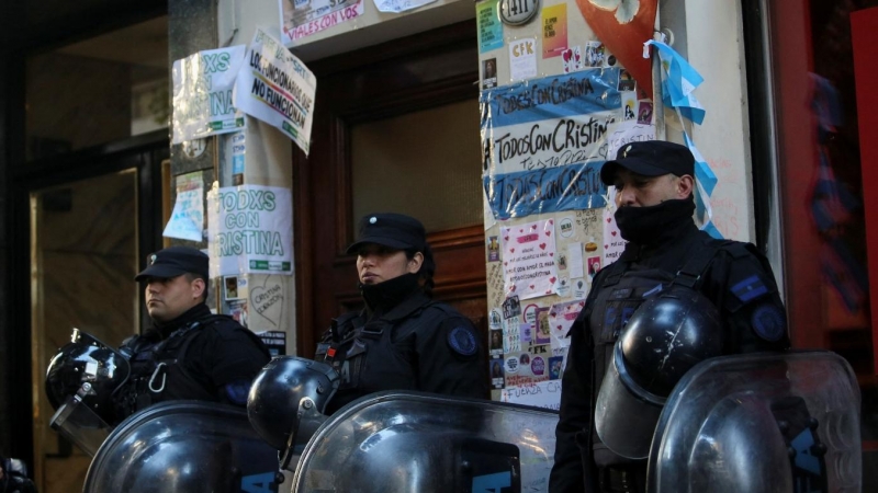 3/9/22 La Policía de Argentina custodia el domicilio de Cristina Fernández de Kirchner, a 3 de septiembre de 2022.
