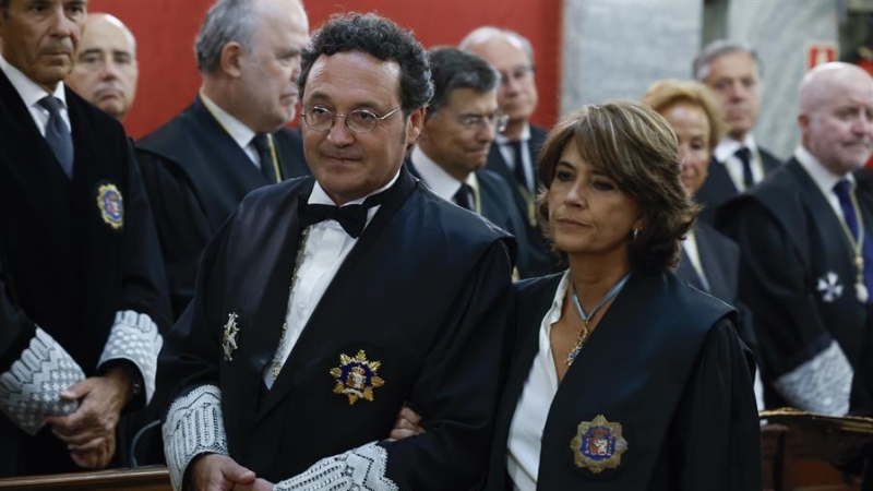 Dolores Delgado junto nuevo fiscal general del Estado, Álvaro García Ortiz, a 5 de septiembre de 2022.