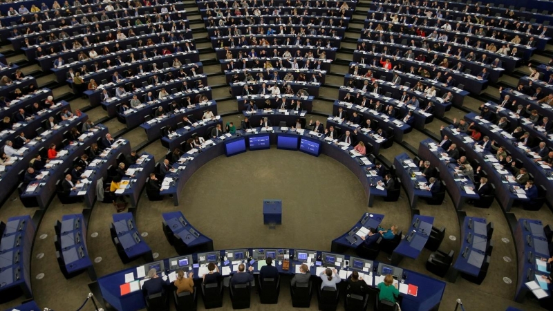 Vista de un pleno del Parlamento Europeo, en Esrtasburgo (Francia). REUTERS/Vincent Kessler