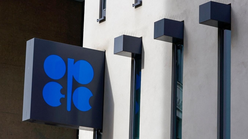 El logo de la OPEP (OPEC, según sus siglas en inglés), en su última reunión en Viena. REUTERS/Lisa Leutner