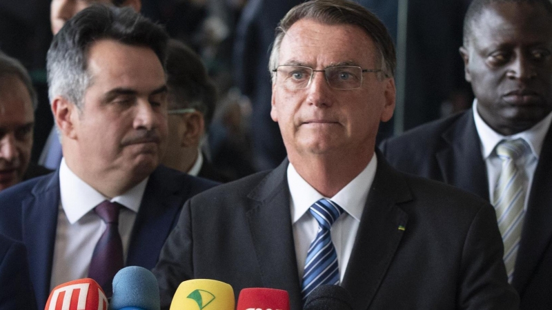 The president of Brazil, Jair Bolsonaro, appears before the media after his electoral defeat, in Brasilia on November 1, 2022.