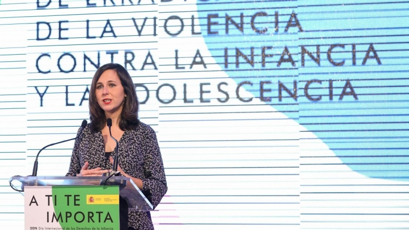 La ministra de Derechos Sociales, Ione Belarra, durante la presentación de la estrategia de Erradicación de la violencia contra la Infancia y adolescencia, en Madrid. E.P./Marta Fernández