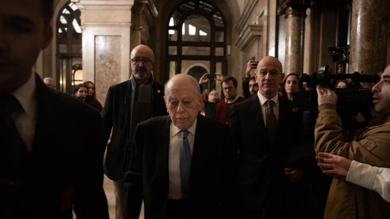 L'expresident Jordi Pujol, en el seu retorn al Parlament pels 90 anys de la institució.