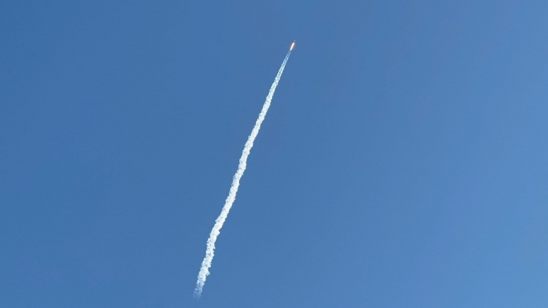 Imatges de l'enlairament del coet Falcon 9 que ha transportat el 'Menut', el segon nanosatèl·lit del Govern.