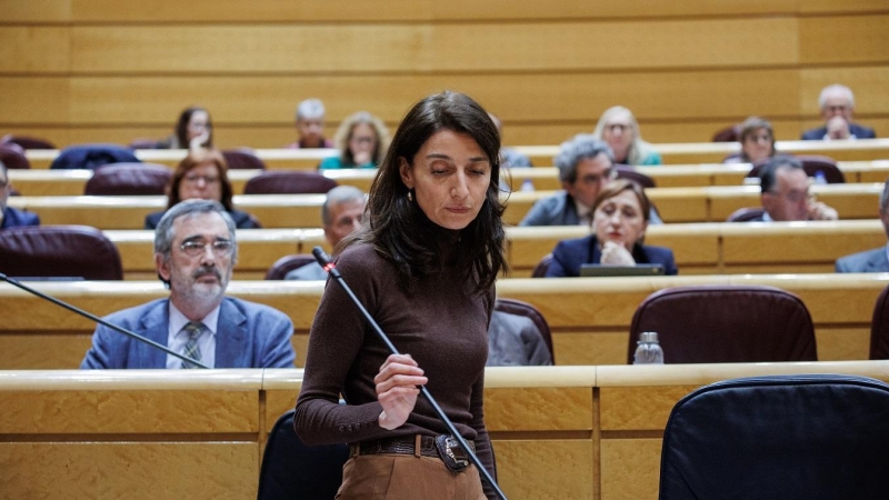 La ministra de Justicia, Pilar Llop, interviene durante una sesión de control al Gobierno en el Senado. E.P./Alejandro Martínez Vélez