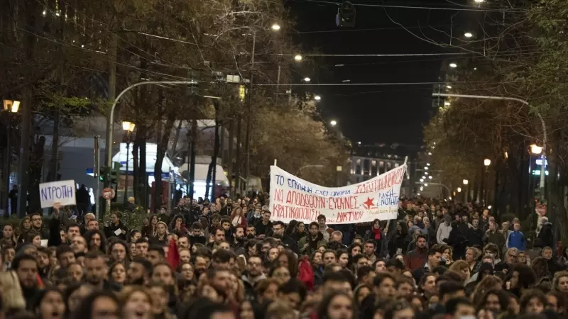 Manifestaciones en las calles de Atenas para protestar por la privatización del sector ferroviario a 03 de marzo de 2023