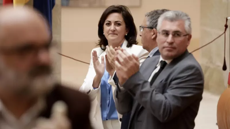 Imagen de la presidenta de La Rioja, Concha Andreu, tras la aprobación de la primera ley de salud mental del país, a 16 de marzo de 2023.