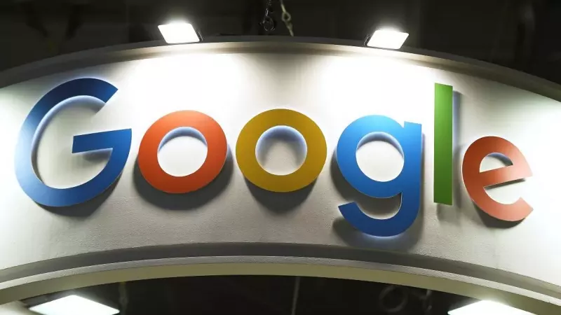 Foto de archivo tomada el 31 de enero de 2023 en la que se ve el logotipo de Google durante el Integrated Systems Europe celebrado en Barcelona.