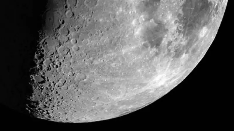 03/05/2023 - La misión Artemis III para volver a llevar al hombre a la luna está ya en marcha y las fotografías ayudan a los científicos a planificarla.