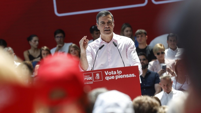 El secretario general del PSOE y presidente del Gobierno, Pedro Sánchez, interviene en un mitin hace dos días.