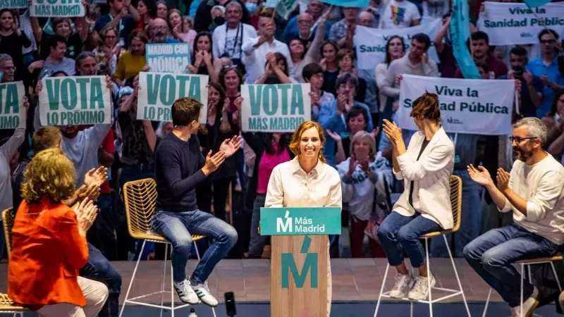 Rita Maestre y Mónica García llenan en Orcasitas: 'Queremos un proyecto que garantice que nadie es más que nadie'