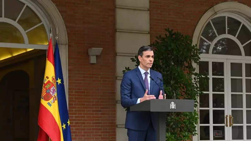 El presidente del Gobierno, Pedro Sánchez, en el momento de anunciar las elecciones anticipadas en el Palacio de la Moncloa.