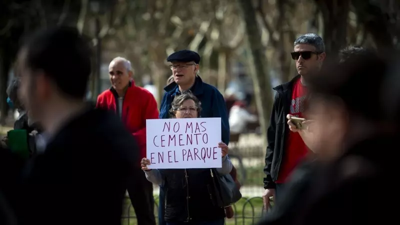 Protesta contra las obras en el Parque Calero, en Ciudad Lineal, en marzo de 2023.