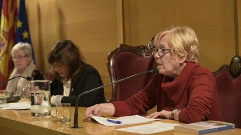 2018 - La historiadora Rosa Toran en un acte a l'Ajuntament de Mataró.