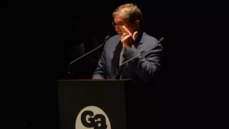 El director general de la Fundación Gabo, Jaime Abello, habla durante la entrega de los Premios Gabo 2023 en el 11 Festival Gabo el viernes 30 de junio en Bogotá (Colombia).