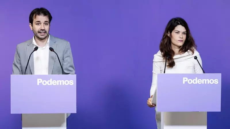 Los portavoces de Podemos Javier Sánchez Serna e Isa Serra ofrecen una rueda de prensa en la sede del partido, a 4 de septiembre de 2023, en Madrid (España).
