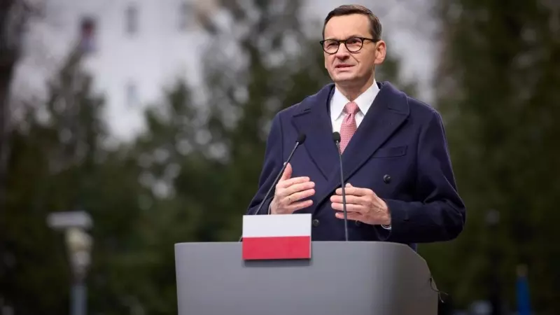 El primer ministro de Polonia, Mateusz Morawiecki, se dirige a los periodistas en Varsovia durante una conferencia de prensa con Volodymyr Zelensky, a 4 de mayo de 2023.