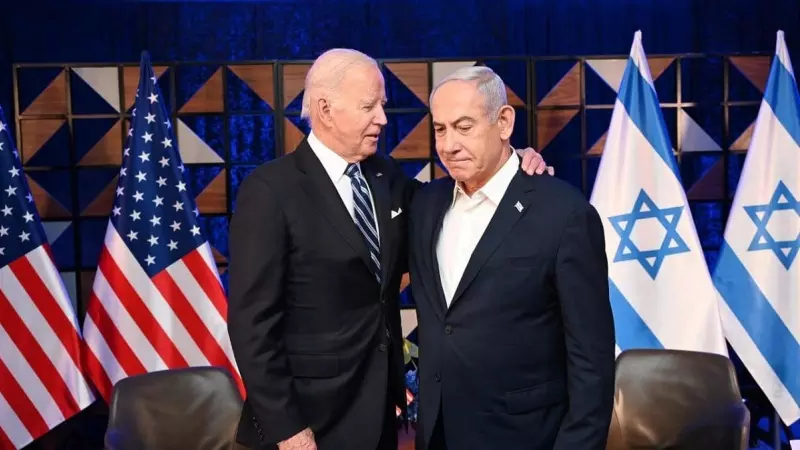 El presidente de EEUU, Joe Biden, y el primer ministro israelí, Benjamín Netanyahu, durante un encuentro en Tel Aviv, a 18 de octubre de 2023.