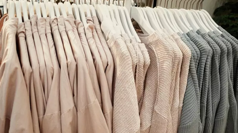Imagen de archivo de varias prendas de ropa, tomada a 15 de enero de 2017