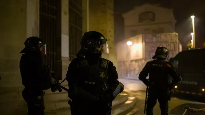 Los seis mossos condenados cometieron la agresión racista en 2019