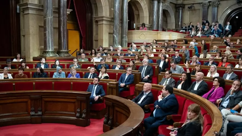 Sesión plenaria en el Parlament de Catalunya, a 25 de octubre de 2023.