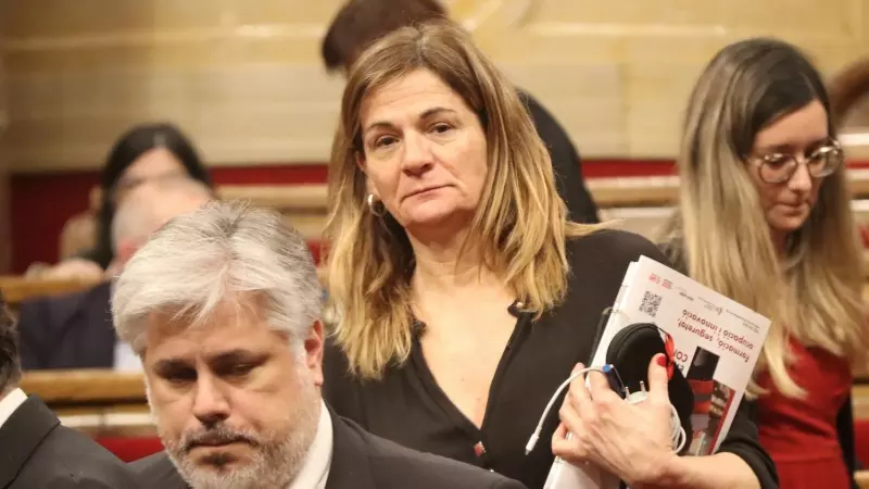 La diputada de Junts Cristina Casol al ple del Parlament d'aquest dimecres