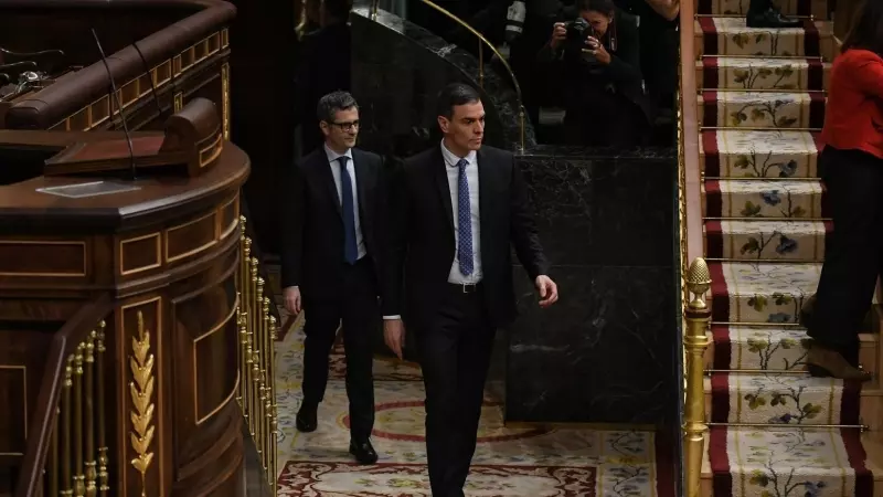 El presidente del Gobierno, Pedro Sánchez, a su llegada a una sesión plenaria, en el Congreso de los Diputados, a 30 de enero de 2024, en Madrid