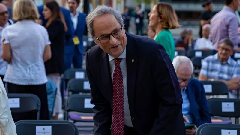El expresidente de la Generalitat, Quim Torra, durante la entrega de las Medalles d'Or de la Generalitat, en la Plaza Margarida Xirgu.