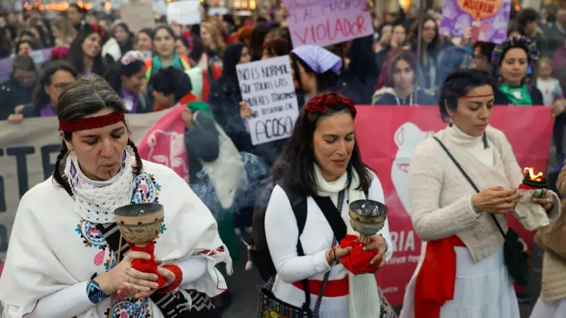 08/03/2024.- La manifestación unitaria del feminismo con motivo del 8M arranca en Jardinets de Gràcia de Barcelona