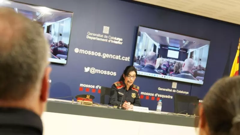 Montserrat Escudé, portaveu dels Mossos d'Esquadra, presentant el balanç