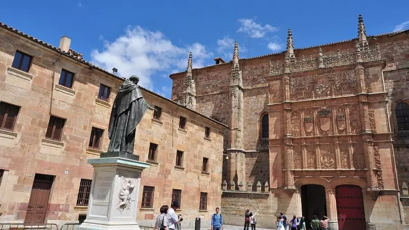 Patio de Escuelas de la USAL. Imagen de archivo