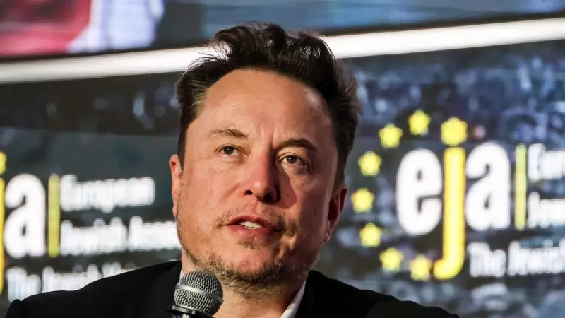 Elon Musk, el director ejecutivo de Tesla en un simposio de la Asociación Judía Europea.