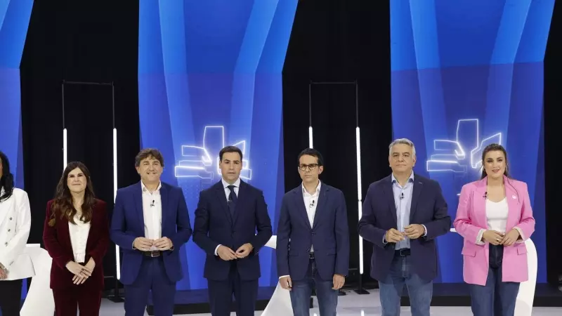 Los candidatos a lehendakari a su llegada a la sede de ETB para participar en un debate electoral en Bilbao, a 16 de abril de 2024.