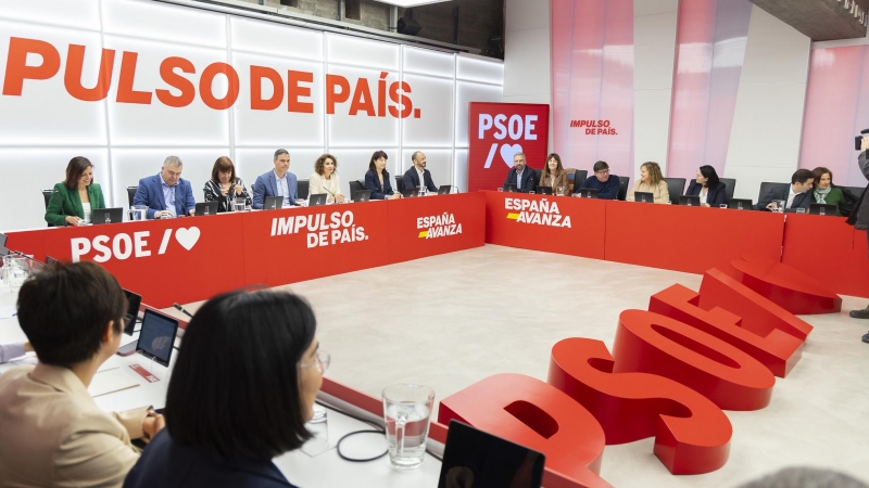 Imagen de la Ejecutiva Federal del PSOE celebrada este lunes en Ferraz tras las elecciones en Euskadi.