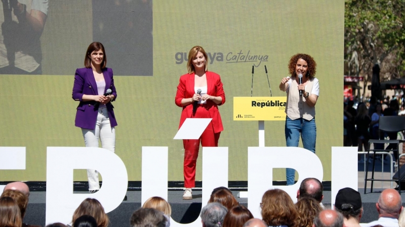 La candidata d'ERC per Lleida, Marta Vilalta, la de Tarragona, Raquel Sans i la de Girona, Laia Cañigueral