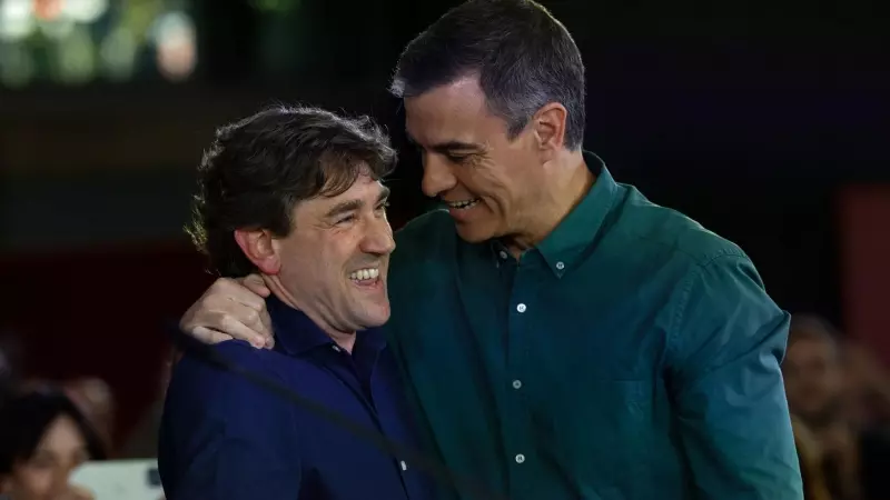 Eneko Andueza y Pedro Sánchez