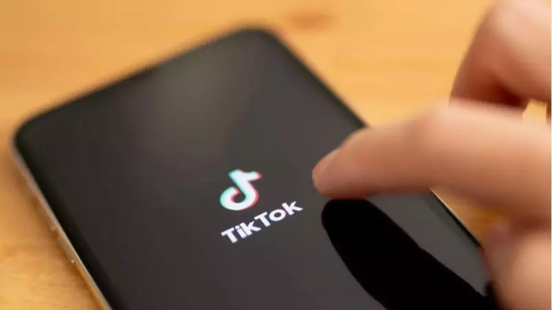 La aplicación TikTok en un dispositivo móvil.