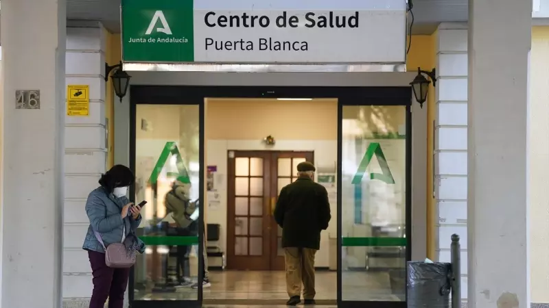 Imagen de archivo de un centro de salud en Málaga, Andalucía.