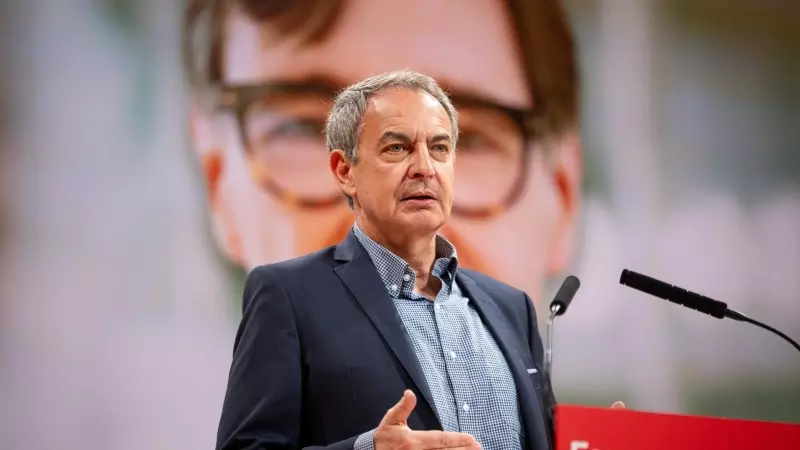 El expresidente del Gobierno, José Luis Rodríguez Zapatero, interviene durante un mitin del PSC el 27 de abril de 2024, en Tarragona.