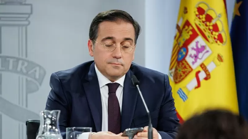 El ministro de Asuntos Exteriores, José Manuel Albares, durante la rueda de prensa posterior al Consejo de Ministros.
