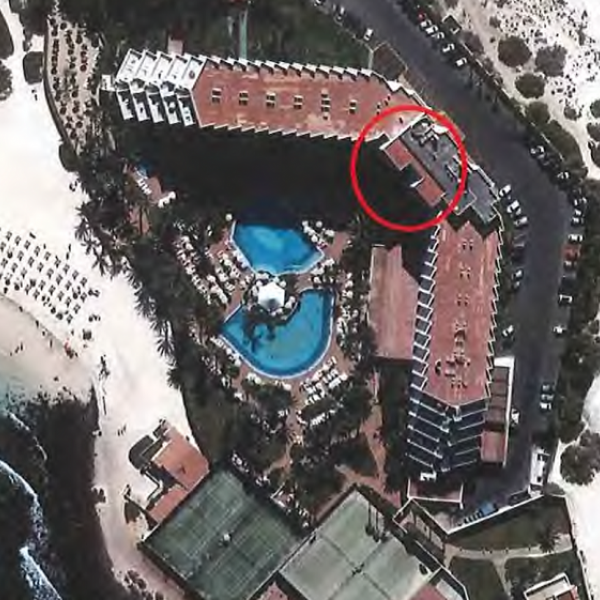 Ampliación ilegal vista aérea del hotel Tres Islas.