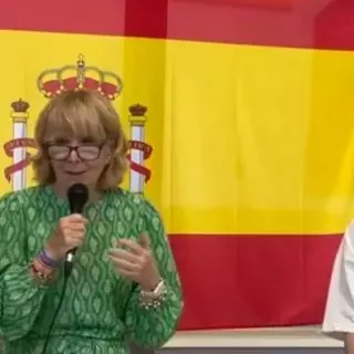 Posibilidad de un nido - Una cagadita en la cabeza de Esperanza Aguirre