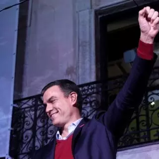 Dominio Público - Pedro Sánchez no da puntada sin hilo