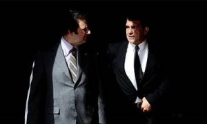 Laporta, con el alcalde de Barcelona, Joan Hereu. MANU FERNÁNDEZ