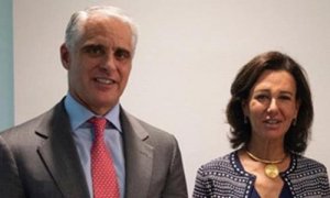El banquero italiano Andra Orcel con la presidenta del Banco Santander, Ana Botín.