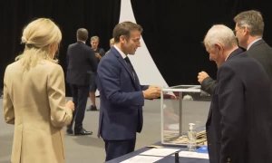 La coalición de izquierdas busca complicarle el mandato a Macron