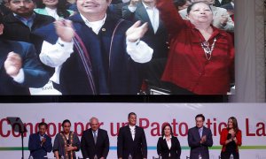 El presidente de Ecuador Rafael Correa y el secretario general de la Unasur, Ernesto Samper asisten a la inauguración del tercer Encuentro Latinoamericano Progresista (ELAP.- Fredy Constante (EFE)