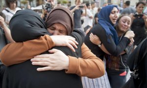 Dones musulmanes en acte de solidaritat amb les víctimes dels atemptats, a Ripoll