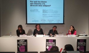 Taula Rodona organitzada per l'Associació de Dones Periodistes de Catalunya sobre la presència de lideratges femenins, amb la directora del diari Público.es, Ana Pardo de Vera, la directora de l'Ara.cat, Esther Vera, i la directora de Granada Hoy, Magdale